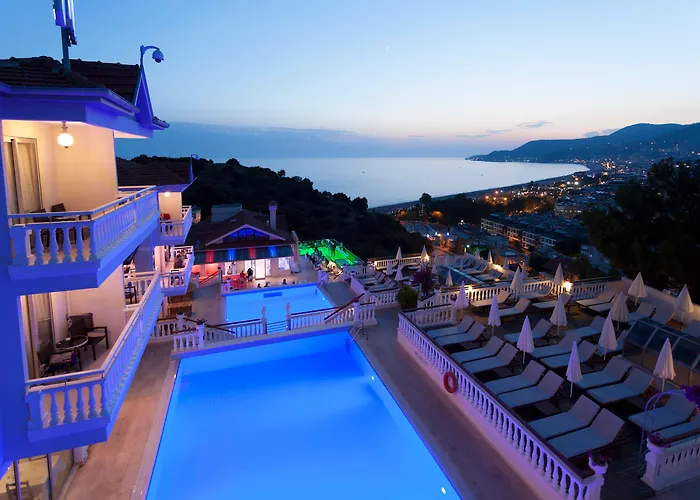 Sunny Hill Alya Hotel